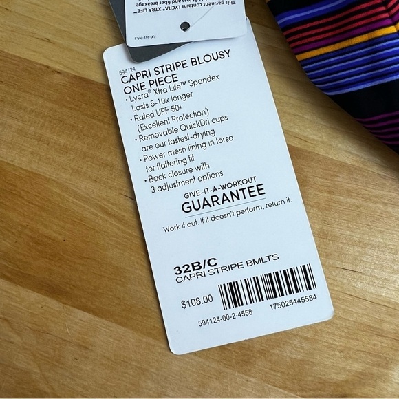 NEW Athleta Capri Stripe Blousy One Piece Swimsuit Adjustable Straps Size 32 B/C - Picture 7 of 10